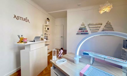 Asteria Nails : Manucure à Aix-en-Provence