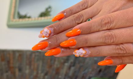 Top’Nails Studio & Tattoo By Céline : Institut de beauté à Sanary-sur-Mer