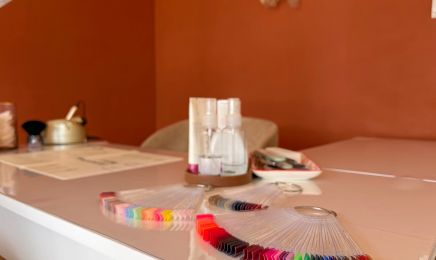 Grain de Couleur : Manucure à La Mézière