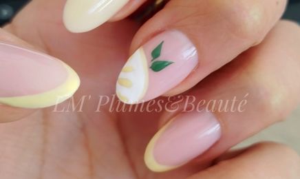 LM’ Plumes&Beauté : Manucure à Saint-Georges-Buttavent