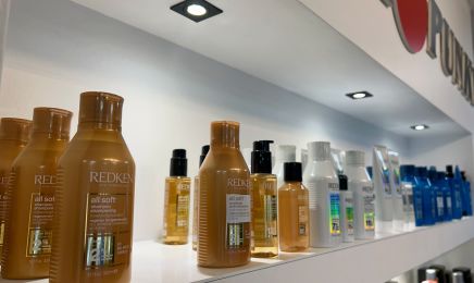 Friseursalon Haar Punkt Pasing: Friseur in München