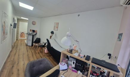L & Beauté : Manucure à Canet