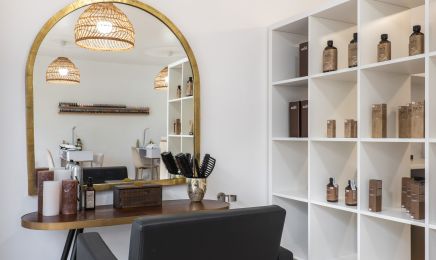 LANA B.  : Coiffeur à Levallois-Perret