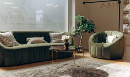 Melissa Karhoff Hair & Handtied Extensions: Kosmetikstudio in Beelitz
