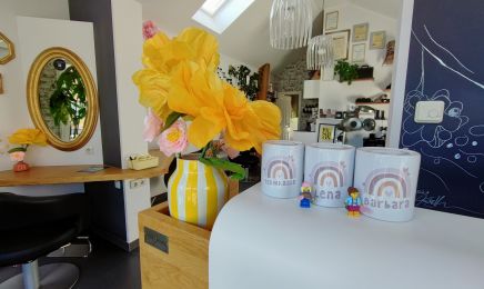 Butterfly Haare & MakeUp: Friseur in Niederkassel
