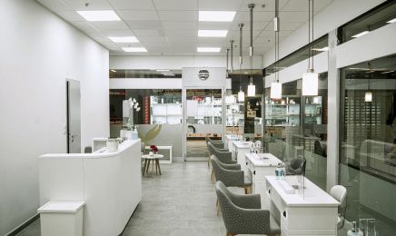 Queens Nails&Beauty: Kosmetikstudio in München