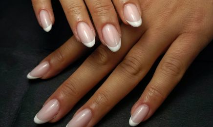 Chloé Nails Studio : Manucure à Libourne