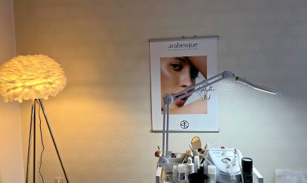 Diana Cosmetics: Kosmetikstudio in Hamburg