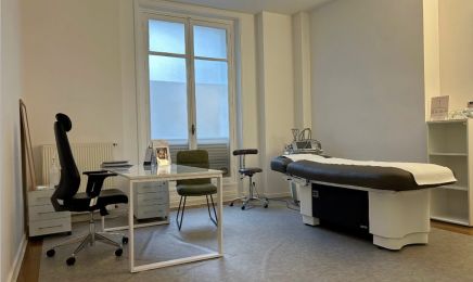 Nuevaderm Médecine Esthétique & Laser : Soins peau, Électrolyse & Radiofréquence : Institut de beauté à Paris