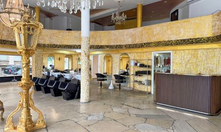 The Golden Society - Haarverlängerung Duisburg: Friseur in Duisburg