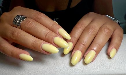 ONGLES INFINI chez Haya Beauty : Manucure à Marseille