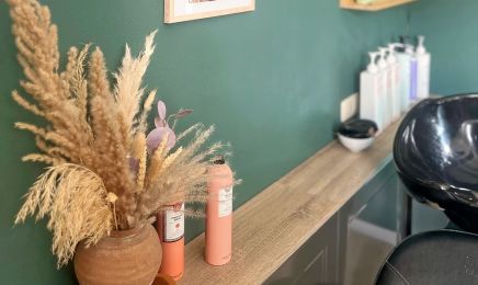  Haaroase Friseurmeisterin Kristin Georgi-Bergelt: Friseur in Crottendorf