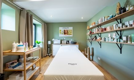  l’atelier 160 : Manucure à Saint-Savin