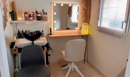 By So : Coiffeur à Vertou