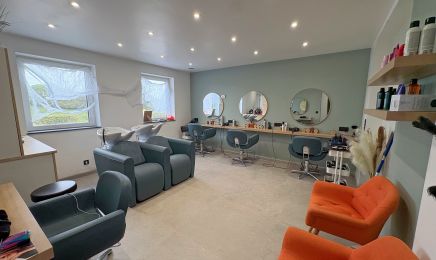 Julie Coiffure  : Coiffeur à Sombreffe
