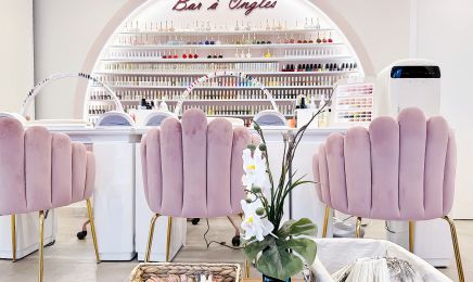 JOLIVY - Nails & Beauté : Coiffeur à Nantes