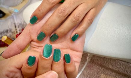 Mes Couleurs Tendance : Manucure à Paris
