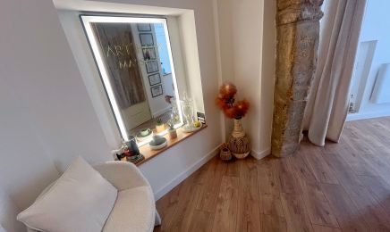 Arthaya Massage : Institut de beauté à Rozérieulles
