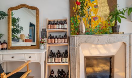 Maison de coiffure privée - Mélissa Gougis : Institut de beauté à Paris