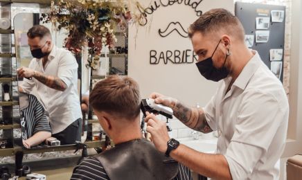 Au boudoir des arènes : Coiffeur, institut de beauté et spa - Béziers : Coiffeur à Béziers