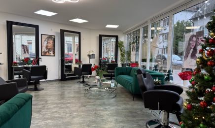 Hair & Cosmetic CH Cicek Höbek: Kosmetikstudio in Bochum