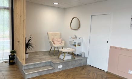 Éclat d’Ongles : Manucure à Le Bignon