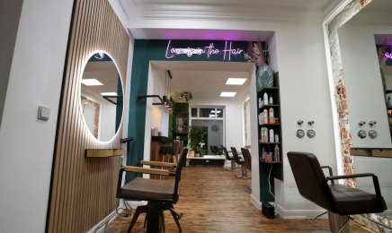 Frisierbar Ottensen - Hairdresser & Café: Barbershop in Hamburg