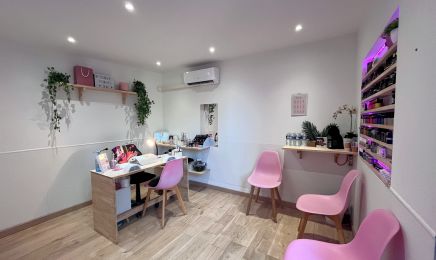 Nanie Beauty : Manucure à Lattes