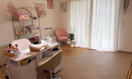 Derm Beauty : Institut de beauté à Clavette