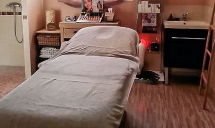Beauté Zen : Manucure à Roquettes
