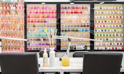 Oui Nails : Manucure à Paris