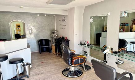 Salon Rutter: Barbershop in Dettum