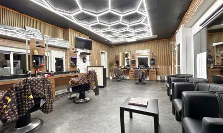 Friseur Palmyra: Kosmetikstudio in Köln