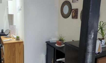 Espace Beauté Queen V  : Institut de beauté à Bray-sur-Seine