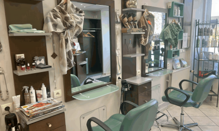 De mèche avec vous  : Barbier à Sèvremoine