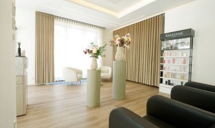 Salon & Spa Anna Eismann: Friseur in Münster
