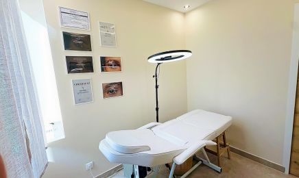 SIGNATURE BROWS JU ( Mey beauty ) : Institut de beauté à Viry-Châtillon
