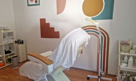 Friseur Ihr Haarstudio: Kosmetikstudio in Altenbeken