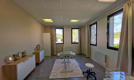 Mon Rayon de Bien-Être : Manucure à Bailly-Romainvilliers