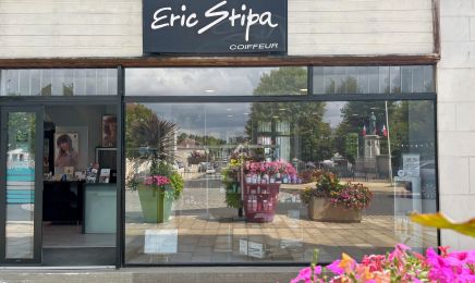 Eric Stipa Vogue Coiffure : Coiffeur à La Roche-Posay