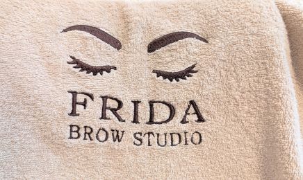 FRIDA BROW STUDIO : Institut de beauté à Boulogne-sur-Mer
