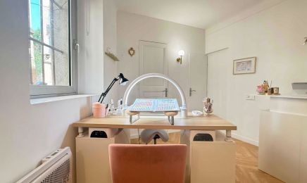 Asteria Nails : Manucure à Aix-en-Provence