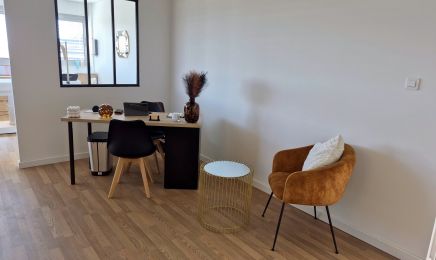 Éclat permanent : Manucure à Saint-Christol-lez-Alès