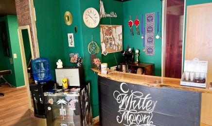 White Moon Tattoo: Tattoo-Künstler in Pfinztal