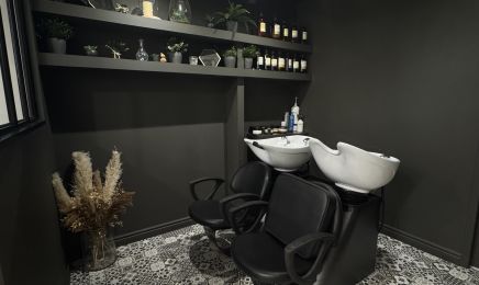 Actuel - Salon Mixte - Styliste / Visagiste : Coiffeur à Aubagne