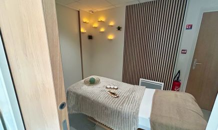SOLYA BEAUTÉ : Institut de beauté à Lyaud