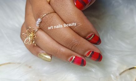 Art Nails Beauty - Cils & Sourcils : Institut de beauté à L'Hermitage