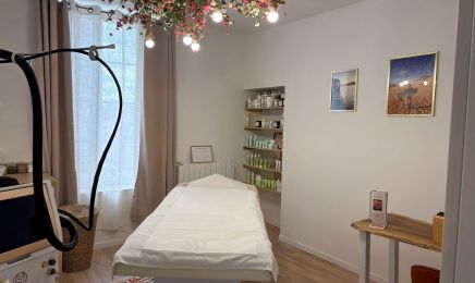 Au salon d’Anais : Coiffure Esthétique et Ongles  : Coiffeur à Boisseuil