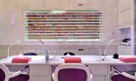 Victoria Baby Nail Bar Denfert Rochereau  : Manucure à Toulouse