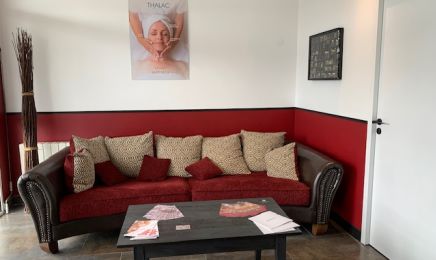 Perles de Beauté : votre Espace Beauté bien être : Manucure à Le Pouliguen